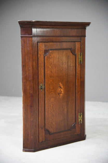 Antique Georgian Corner Cupboard