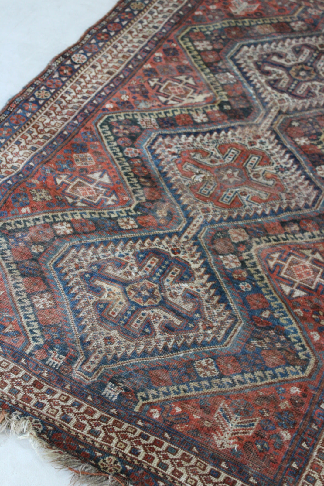 Persian Shiraz Rug - Kernow Furniture