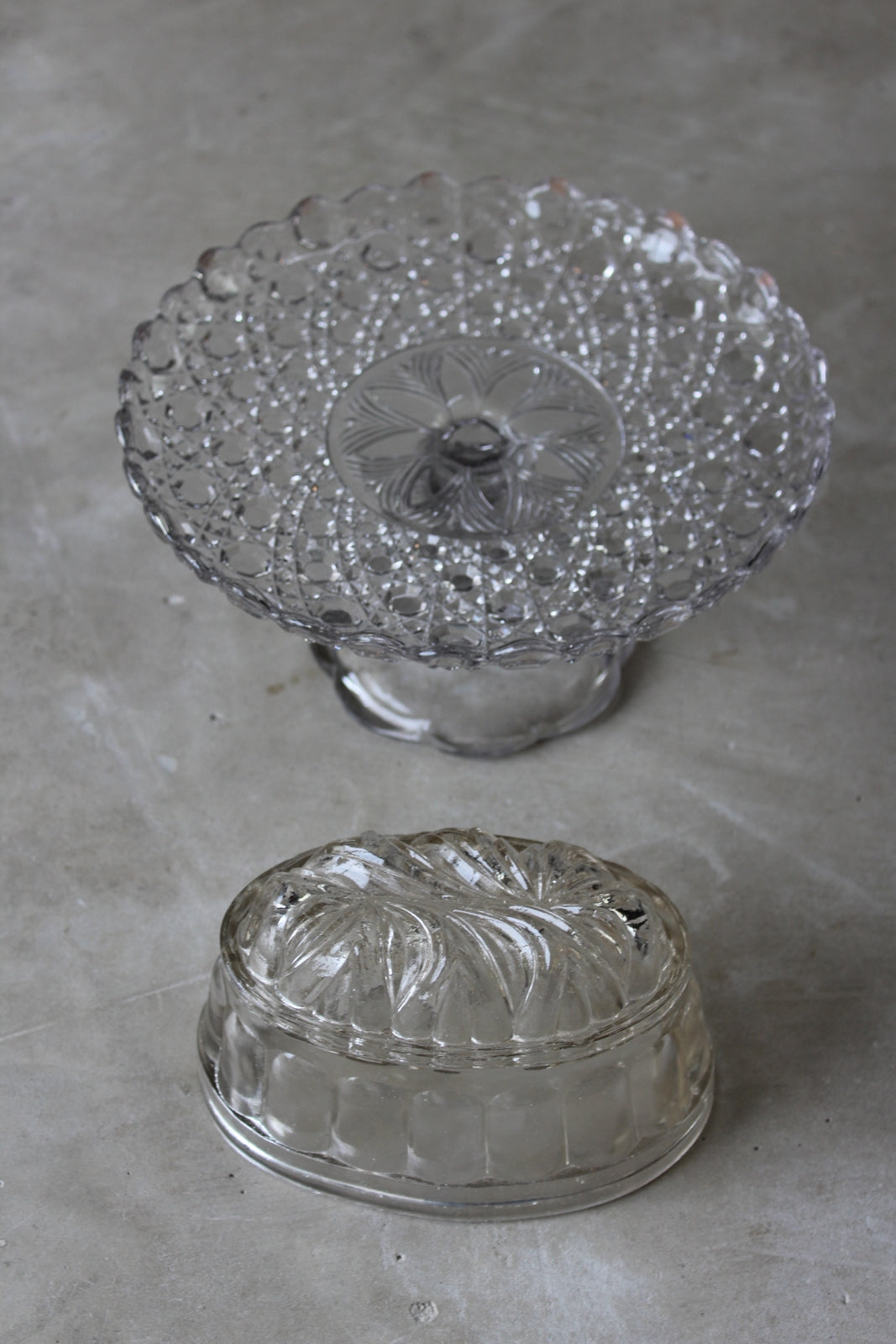 Vintage Glass Cake Stand & Jelly Mould - Kernow Furniture