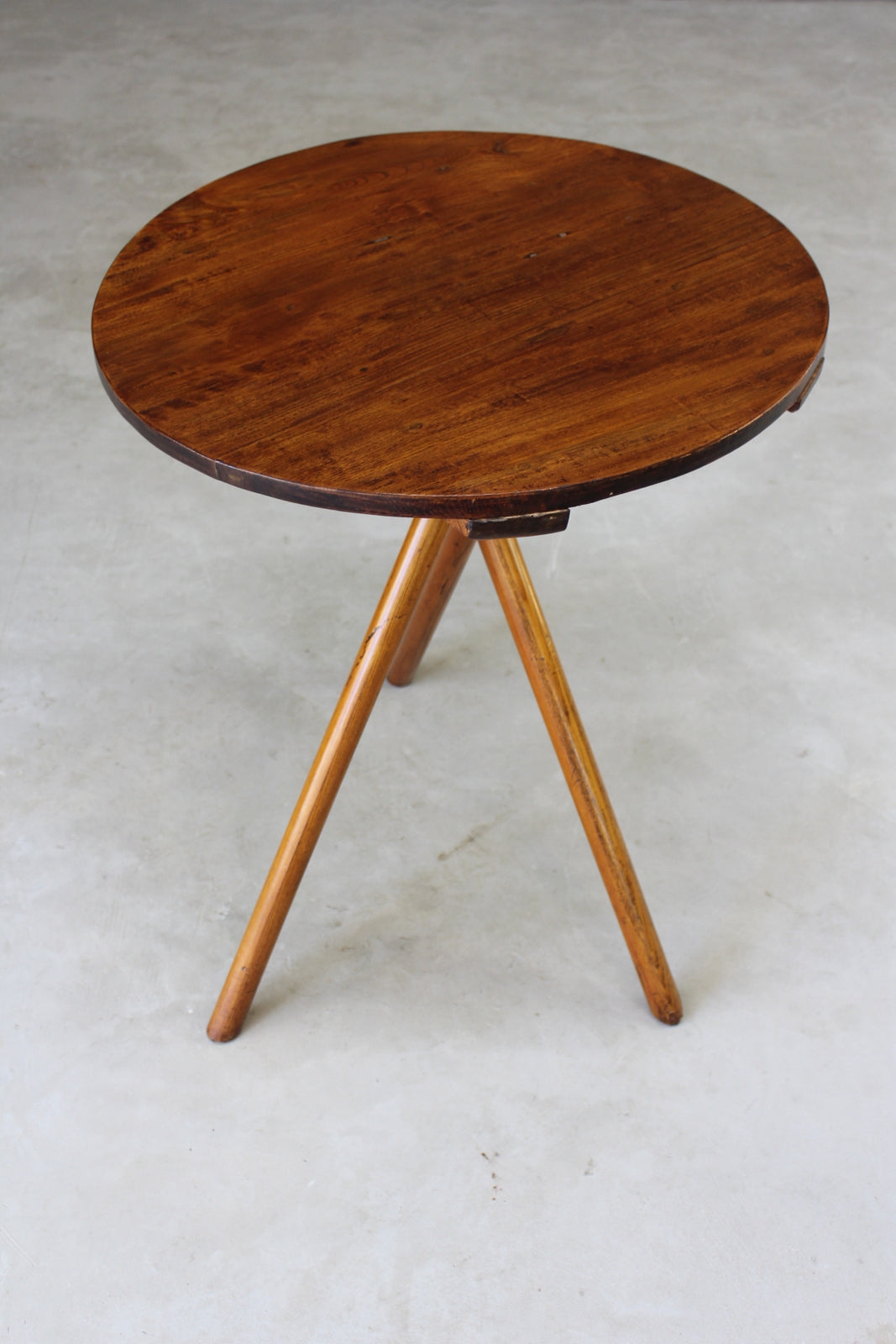 Round Occasional Cricket Table - Kernow Furniture