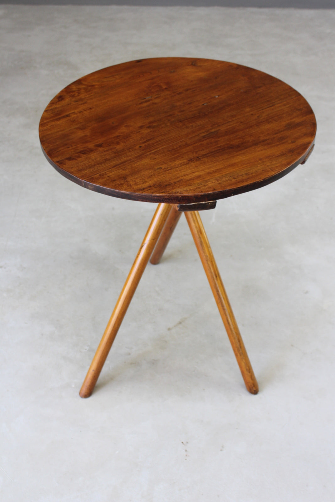 Round Occasional Cricket Table - Kernow Furniture