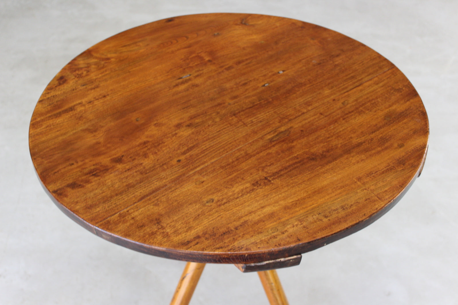 Round Occasional Cricket Table - Kernow Furniture