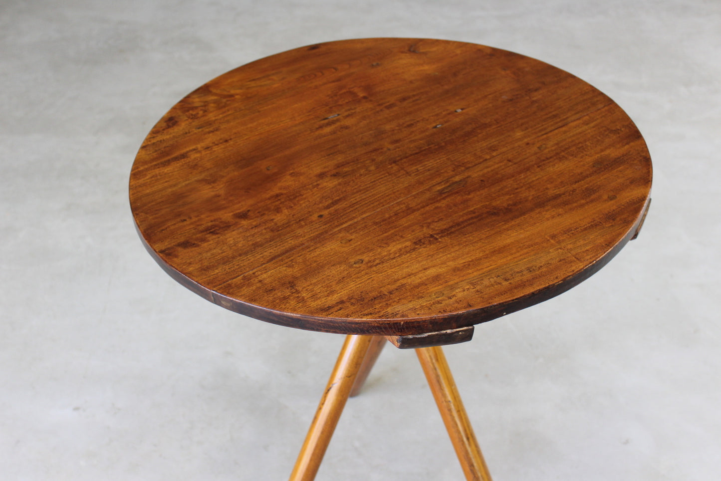 Round Occasional Cricket Table - Kernow Furniture