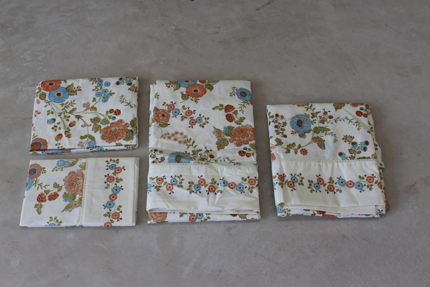 Vintage Floral Single Bed Sheets - Kernow Furniture