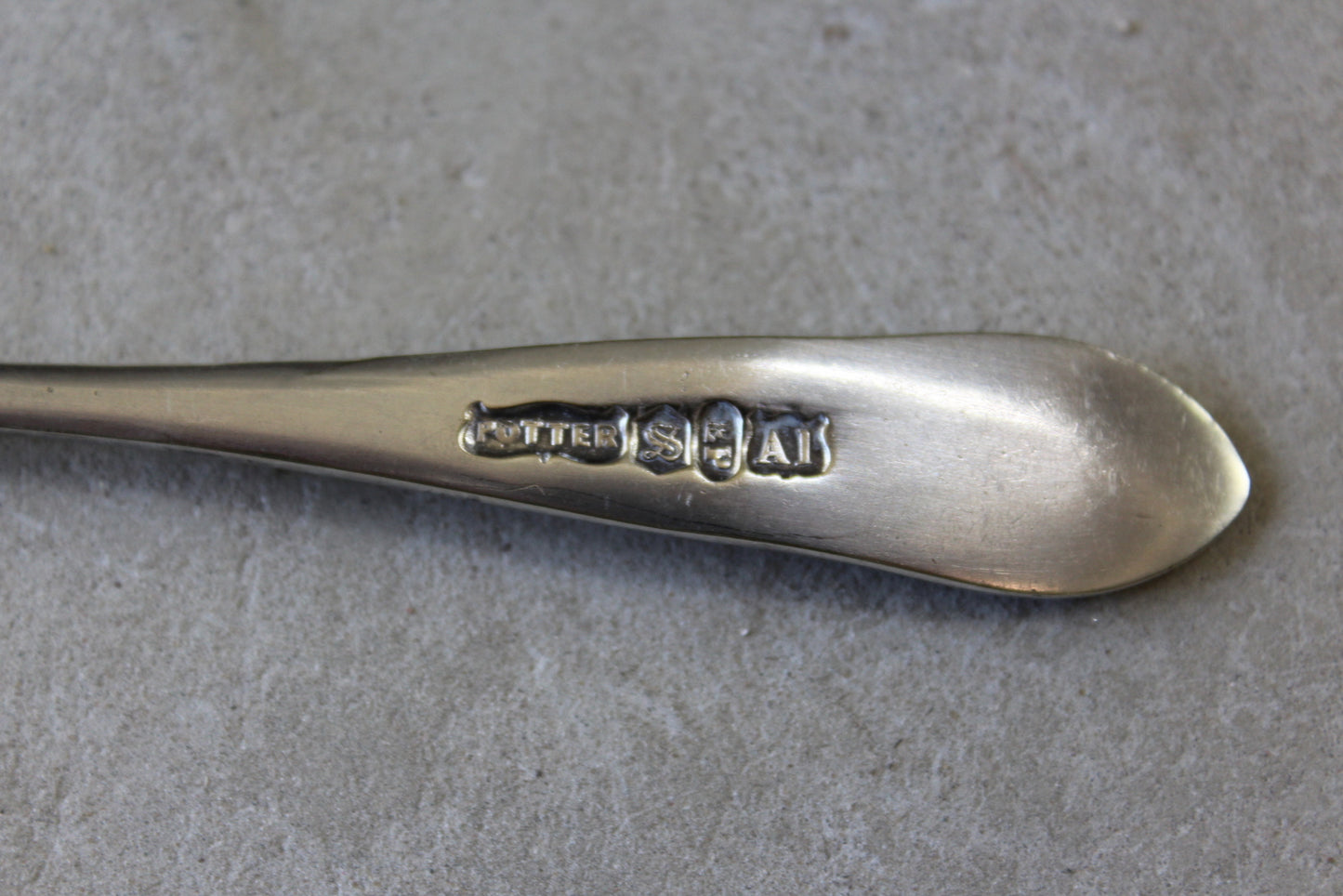 Vintage Pressed Fruit Spoon & Mother of Pearl Knife - Kernow Furniture