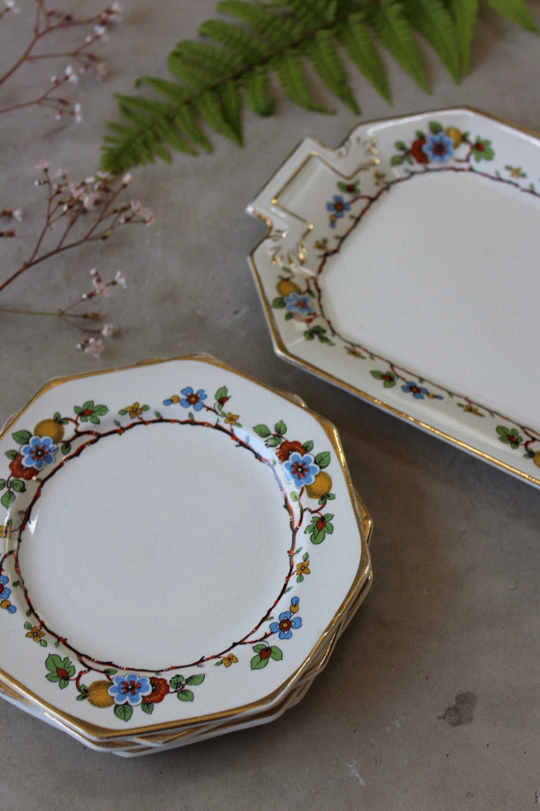 H & K Tunstall Vintage Floral Sandwich Plate 4 Small Plates - Kernow Furniture