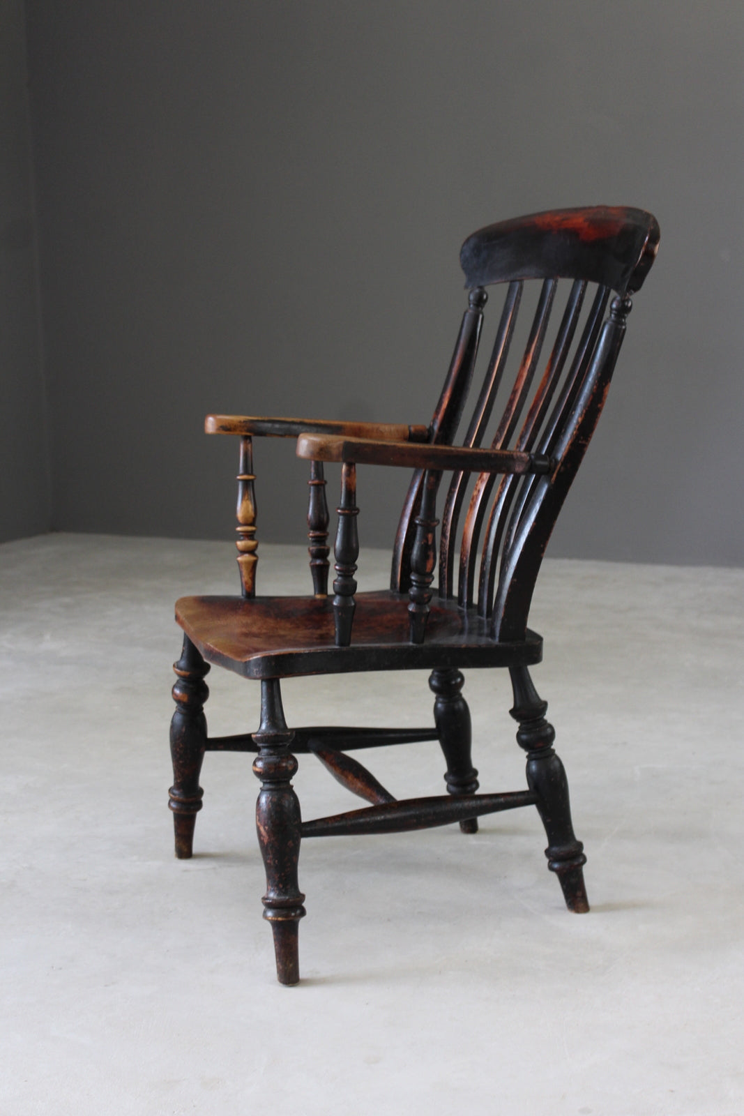 Elm & Beech Lathe Back Chair - Kernow Furniture