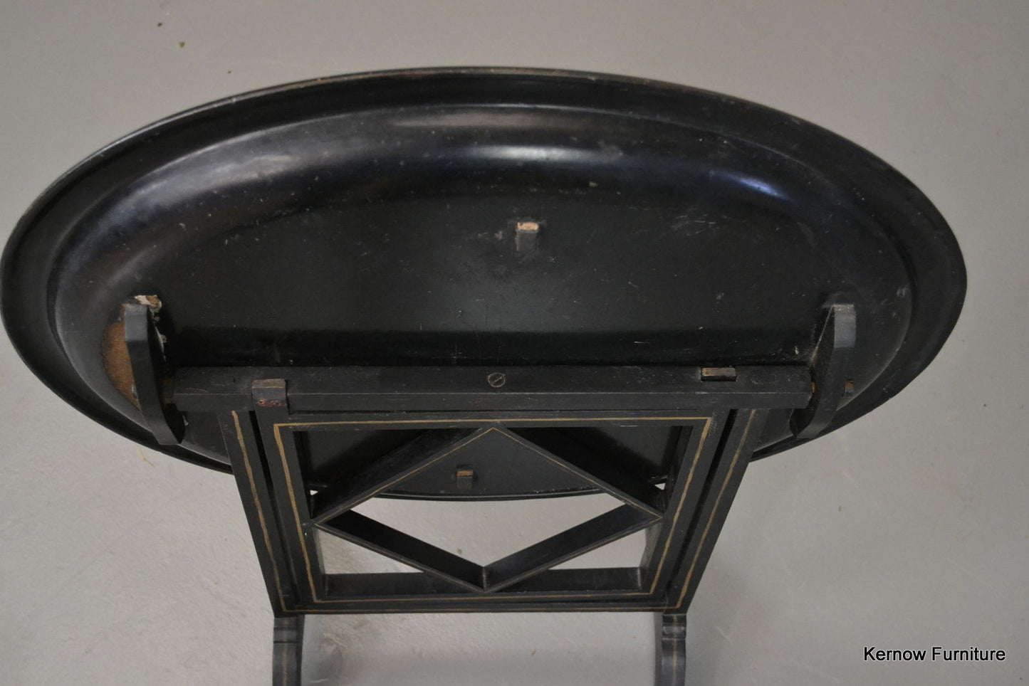 Black & Gold Antique Style Tilt Top Side Table - Kernow Furniture