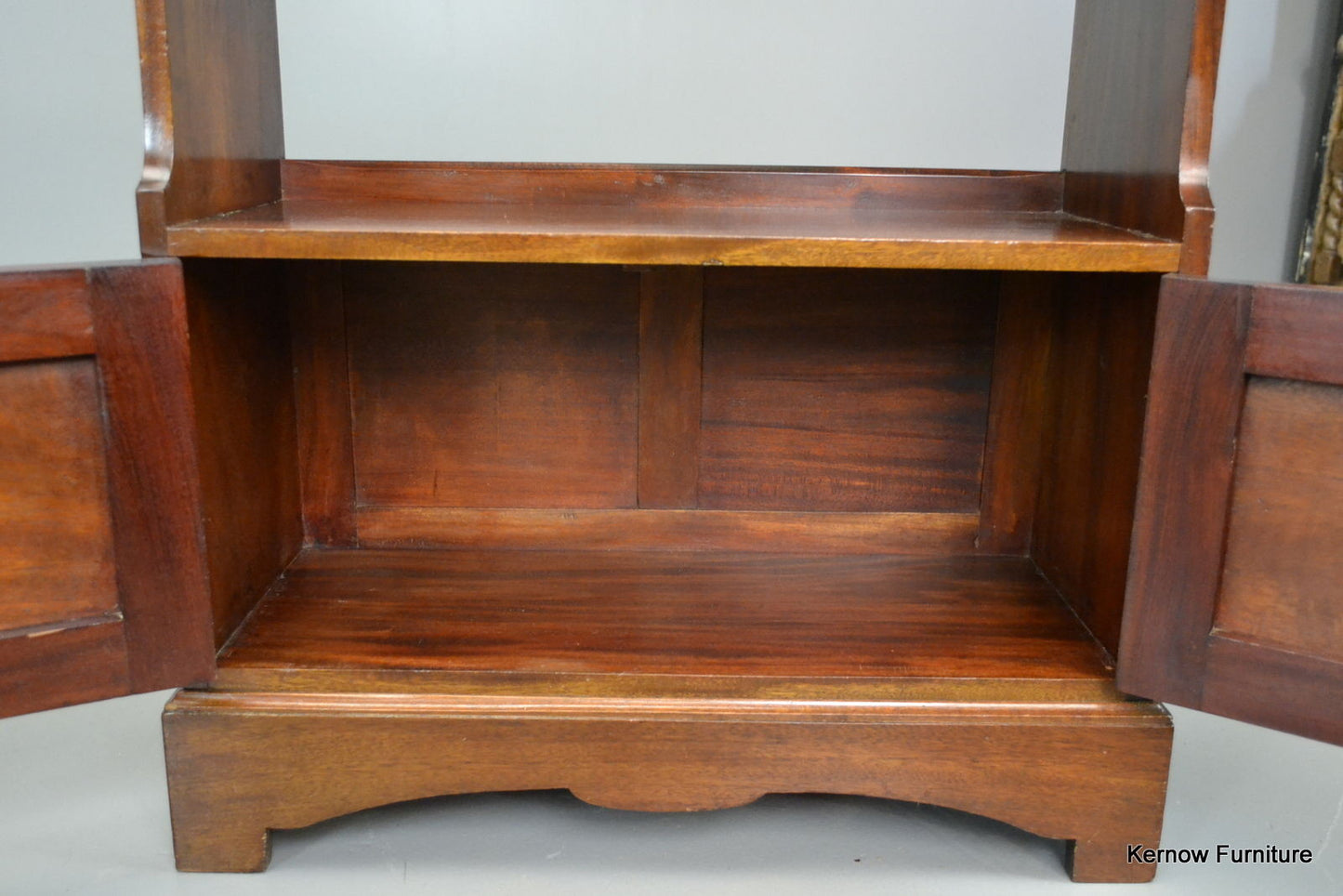 Small Mahogany Bookcase Shelving Unit - Kernow Furniture