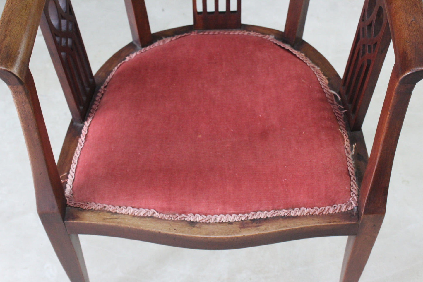 Edwardian Tub Chair - Kernow Furniture