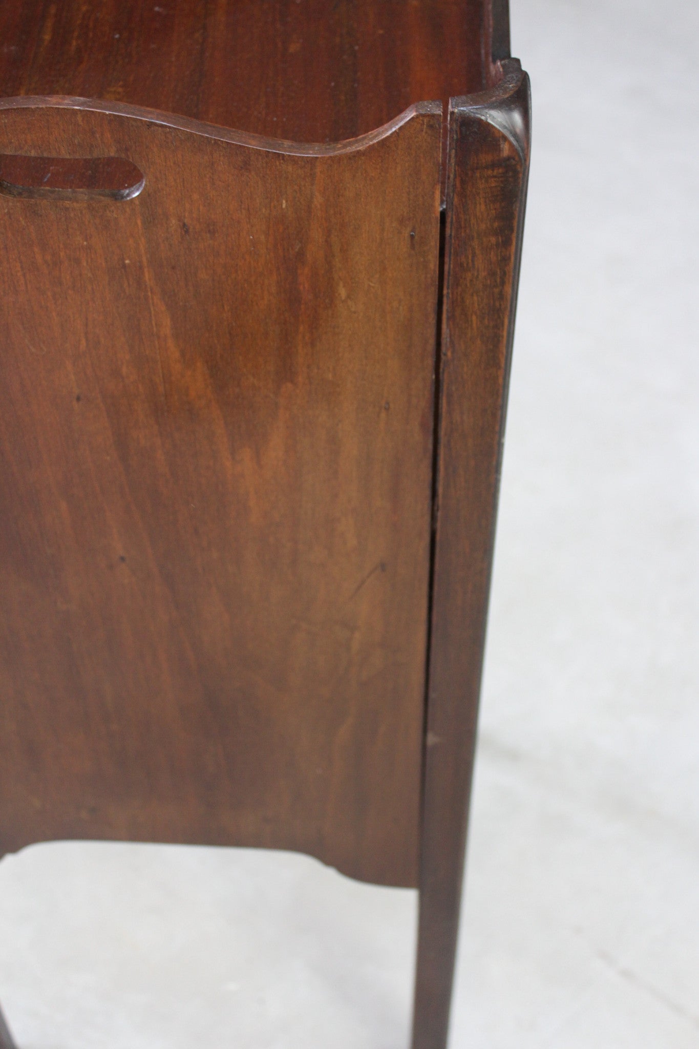 Georgian Style Mahogany Nightstand - Kernow Furniture