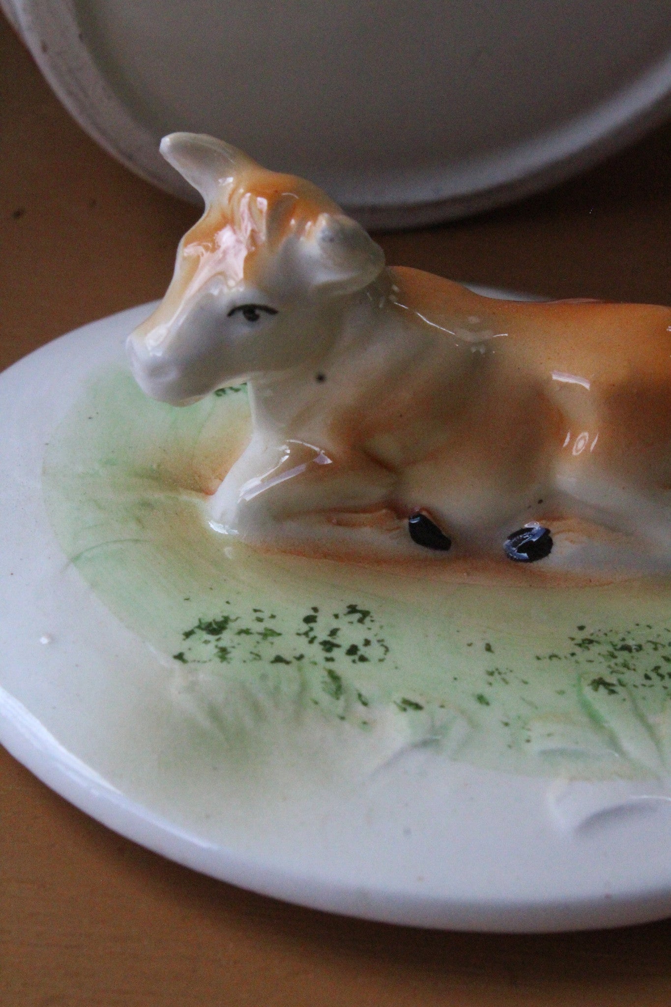 Jersey Cow Butter Dish - Kernow Furniture