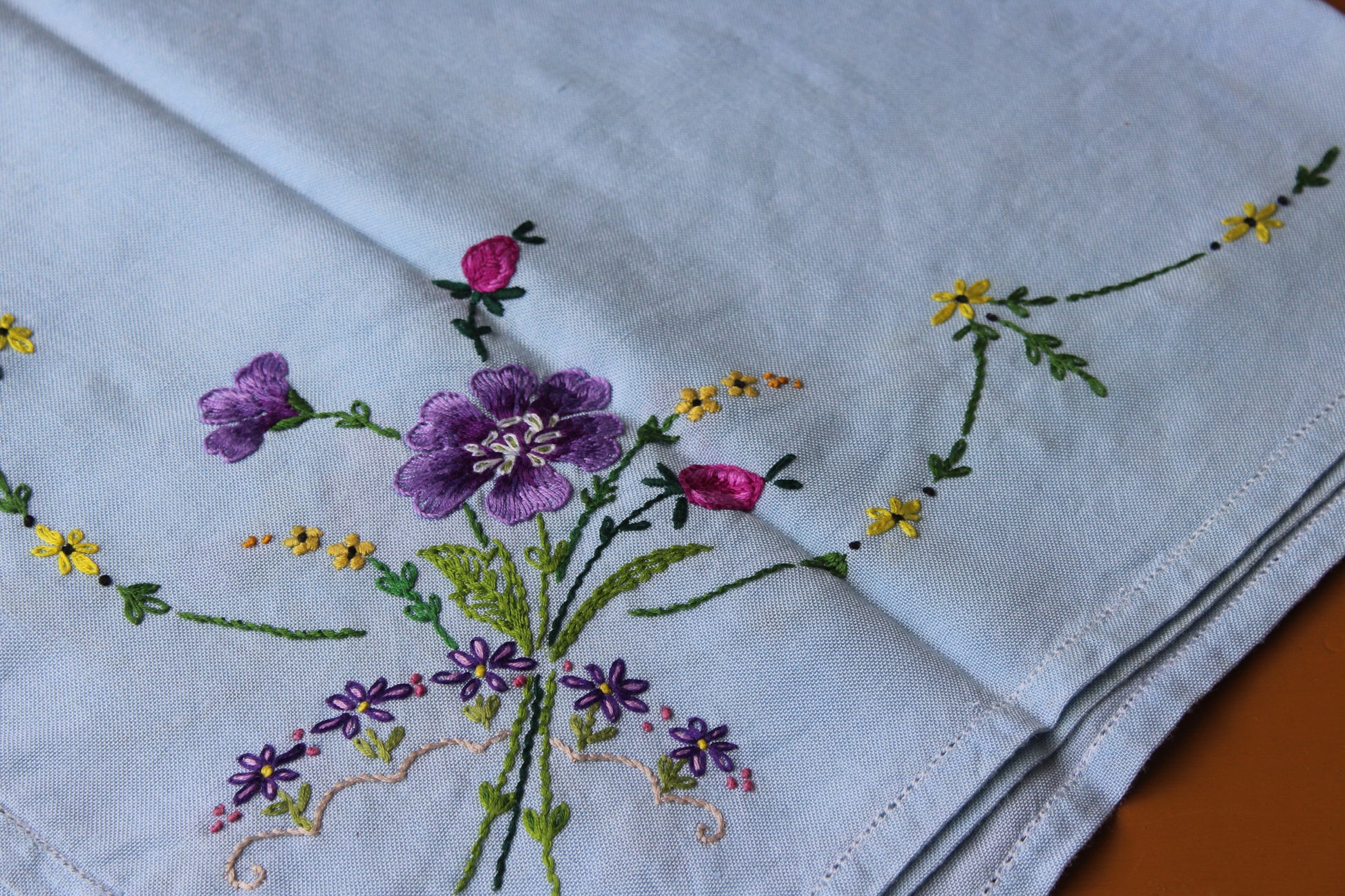 Vintage blue Embroidered Floral Square Tablecloth - Kernow Furniture