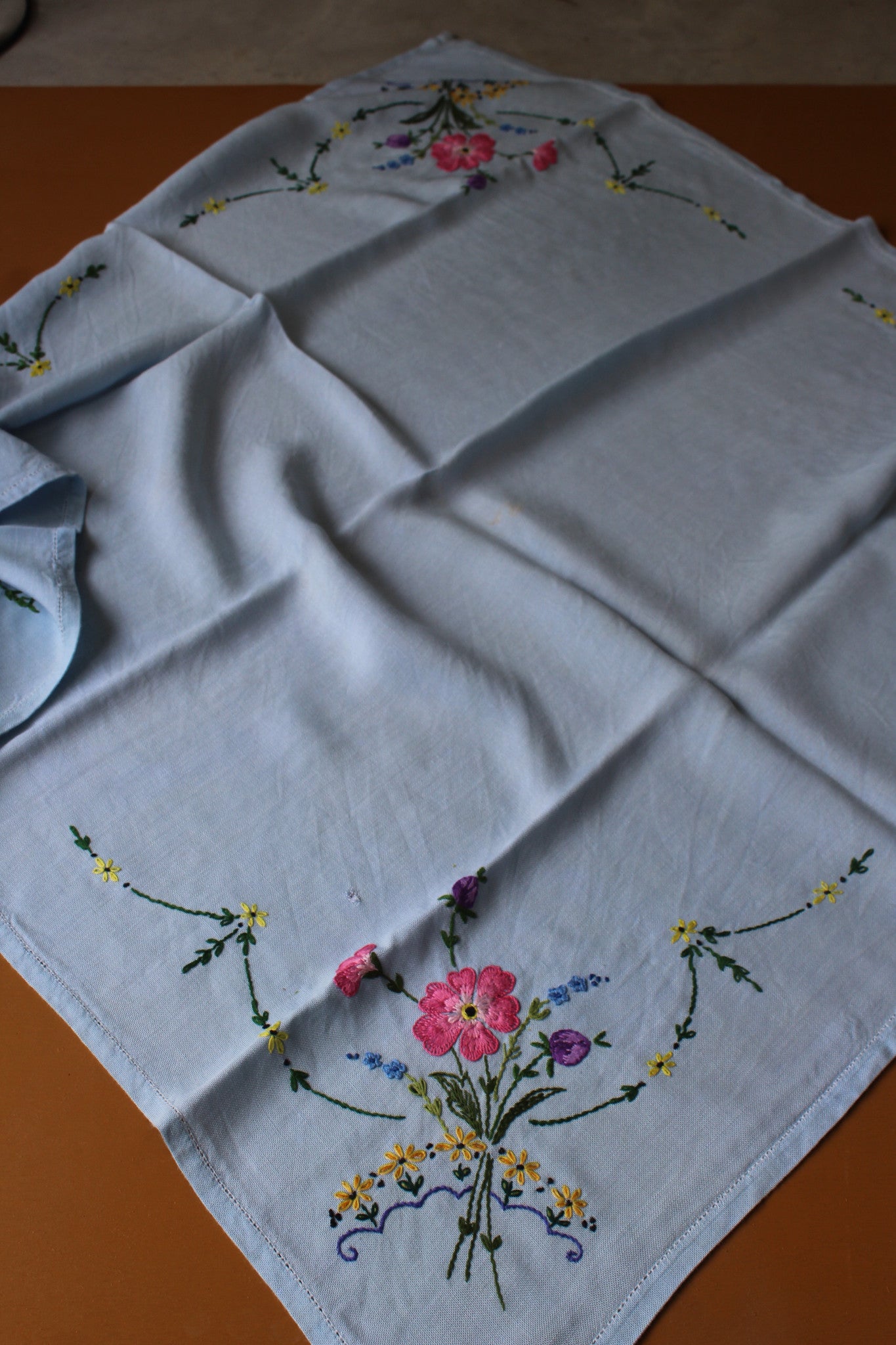 Vintage blue Embroidered Floral Square Tablecloth - Kernow Furniture