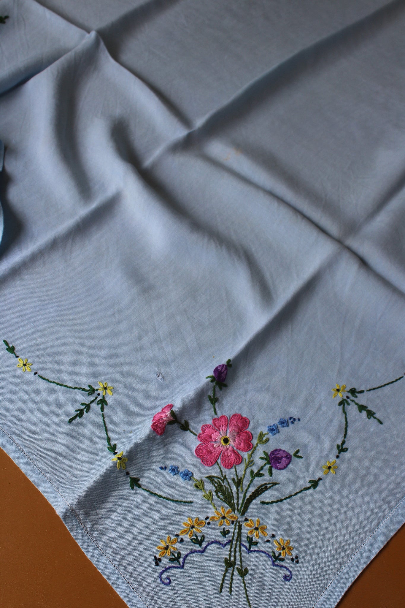 Vintage blue Embroidered Floral Square Tablecloth - Kernow Furniture