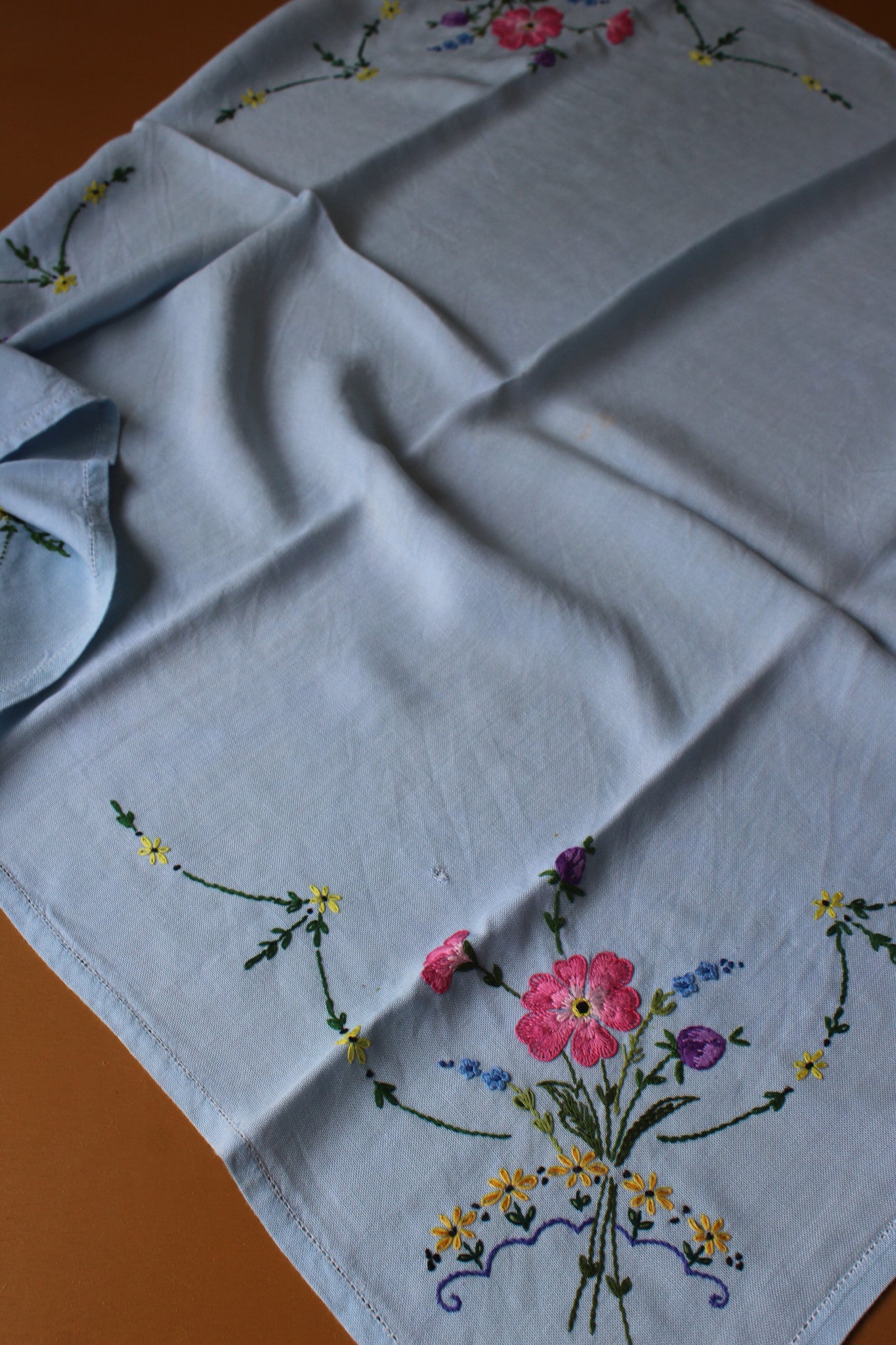 Vintage blue Embroidered Floral Square Tablecloth - Kernow Furniture