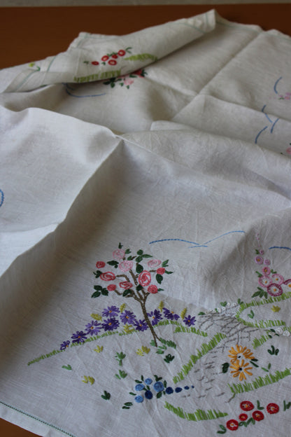 Pair Floral Embroidered Tablecloths - Kernow Furniture