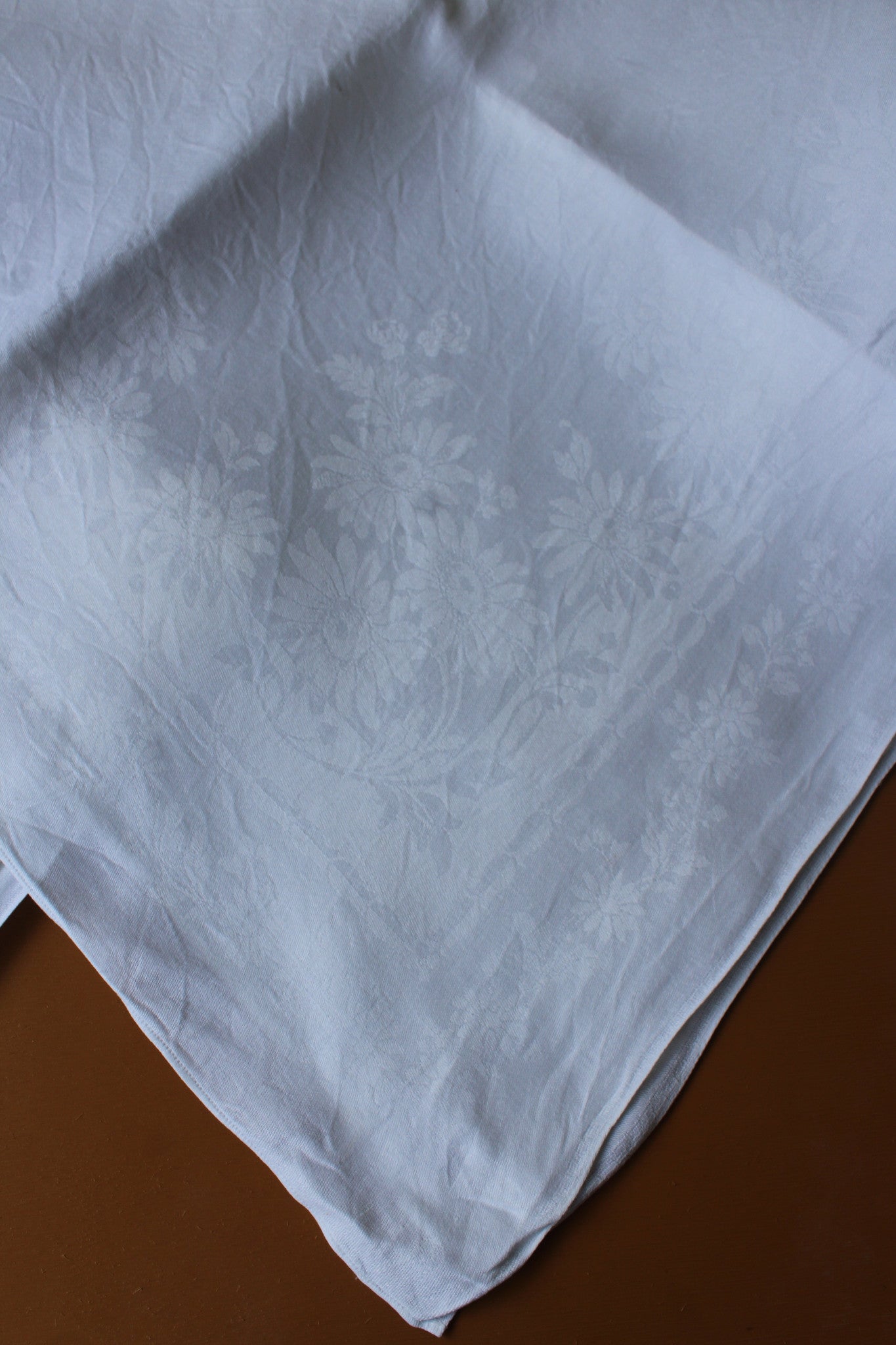 Pair Irish Linen Damask Tablecloths - Kernow Furniture