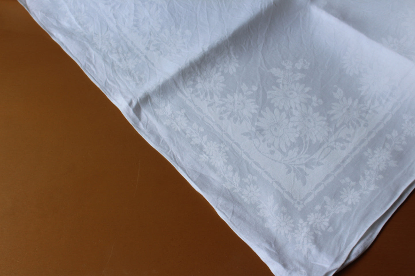 Pair Irish Linen Damask Tablecloths - Kernow Furniture