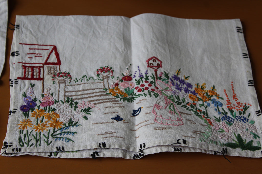 4 Vintage Embroidered Linen Tray Cloths - Kernow Furniture