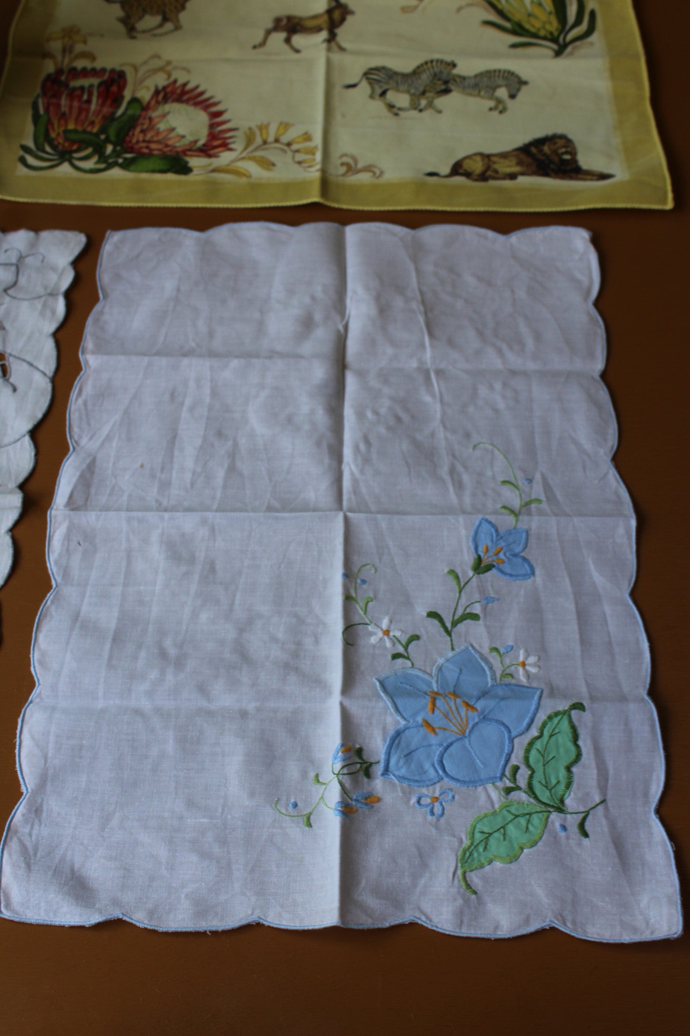 3 Retro Tray Cloths - Kernow Furniture