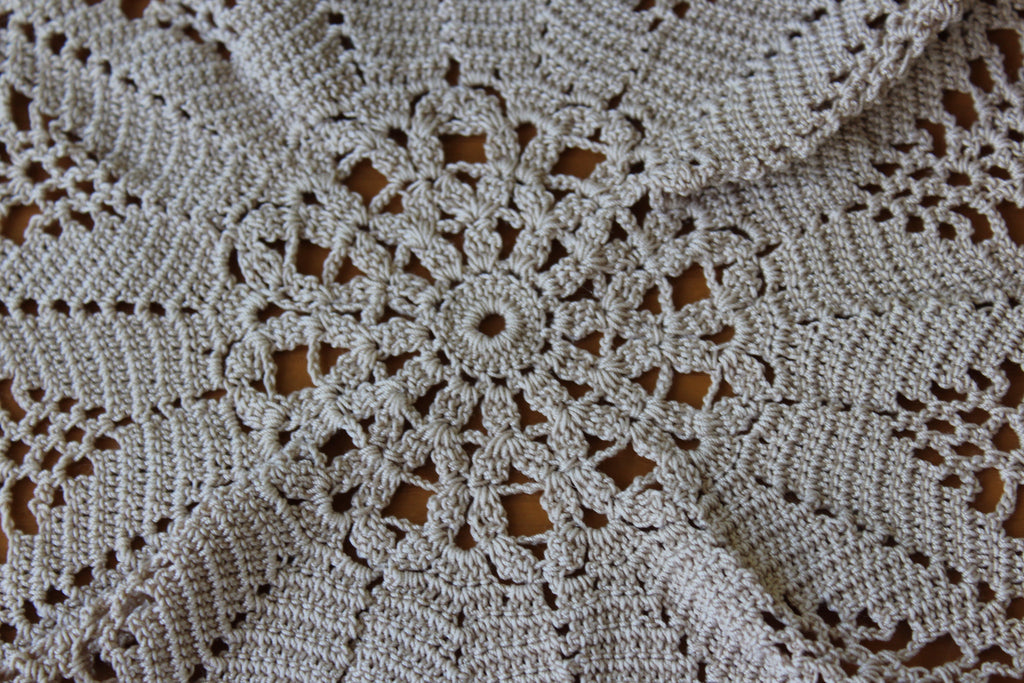 Vintage Hand Crochet Mats - Kernow Furniture