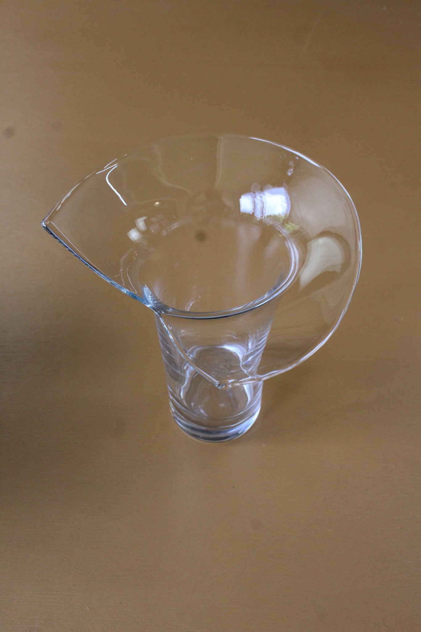 Contemporary Clear Glass Vase - Kernow Furniture