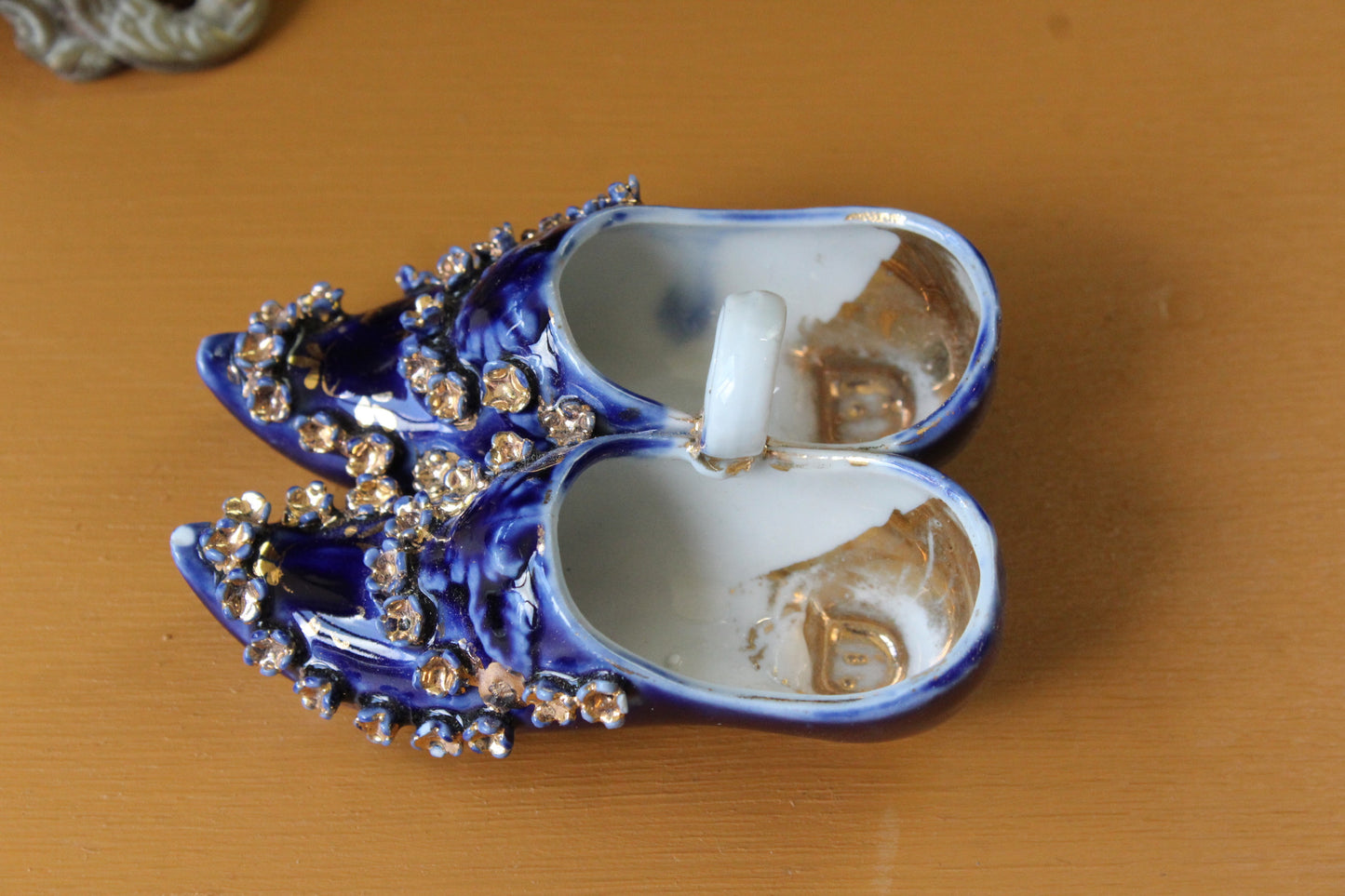 Kitsch Shoes Table Salt Cellar - Kernow Furniture