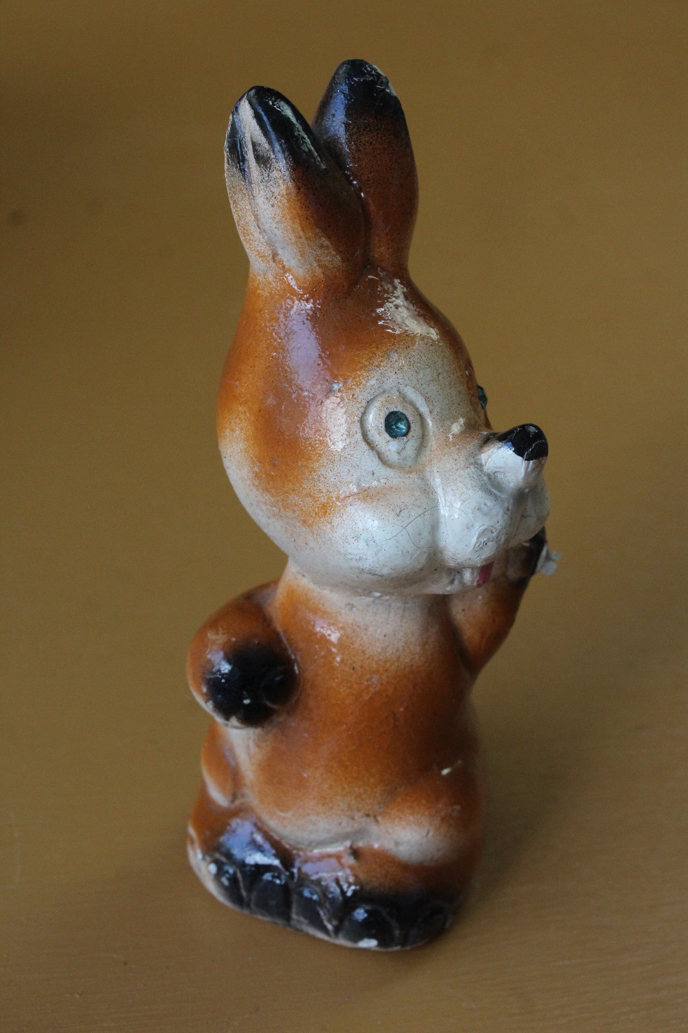 Vintage Chalk Ware Rabbit - Kernow Furniture