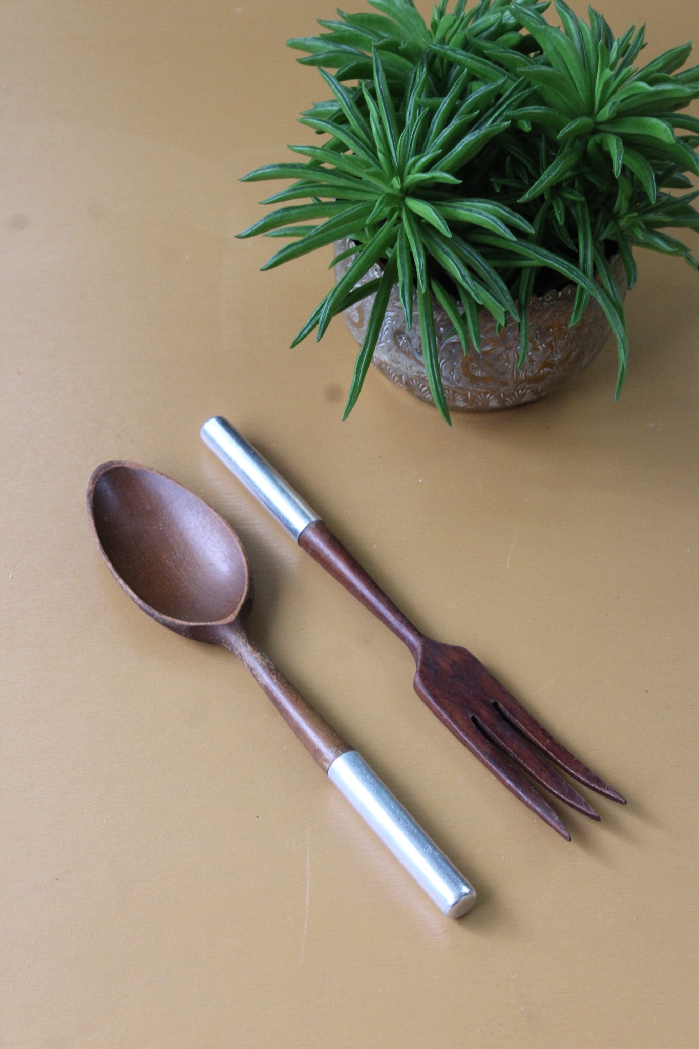 Contemporary Wooden Salad Servers - Kernow Furniture