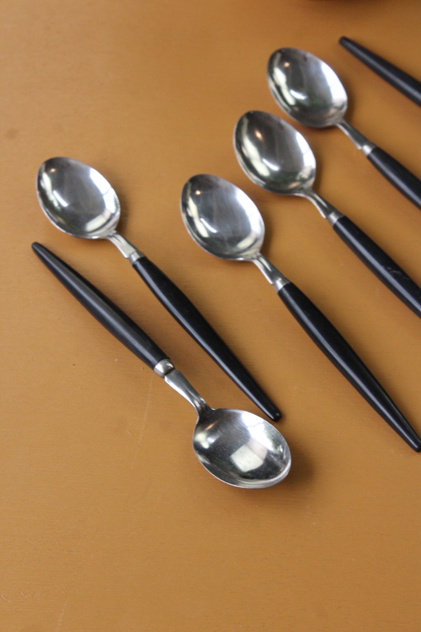 Set 6 Retro Black Handle Spoons - Kernow Furniture