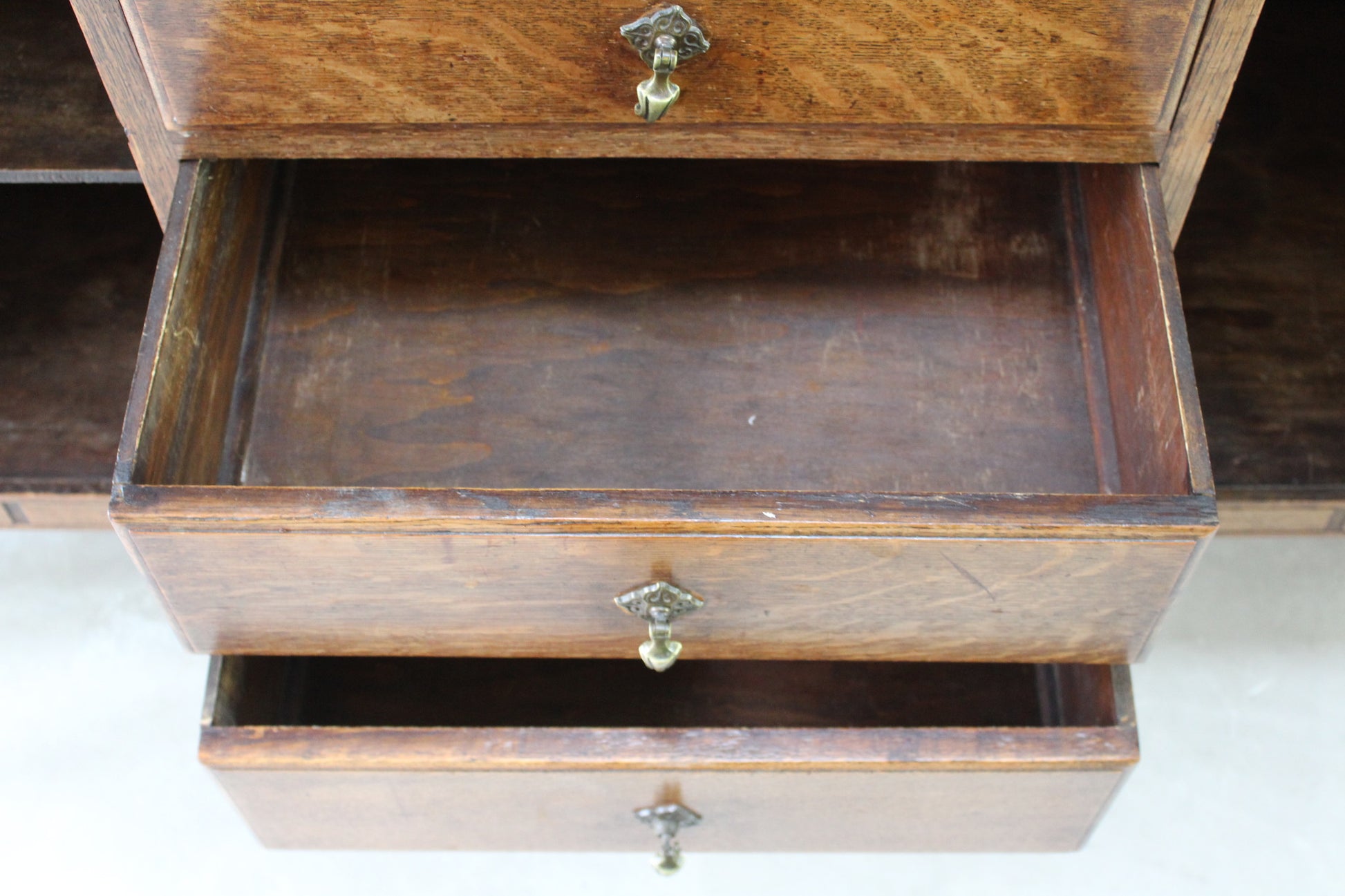 Antique Oak Sideboard - Kernow Furniture