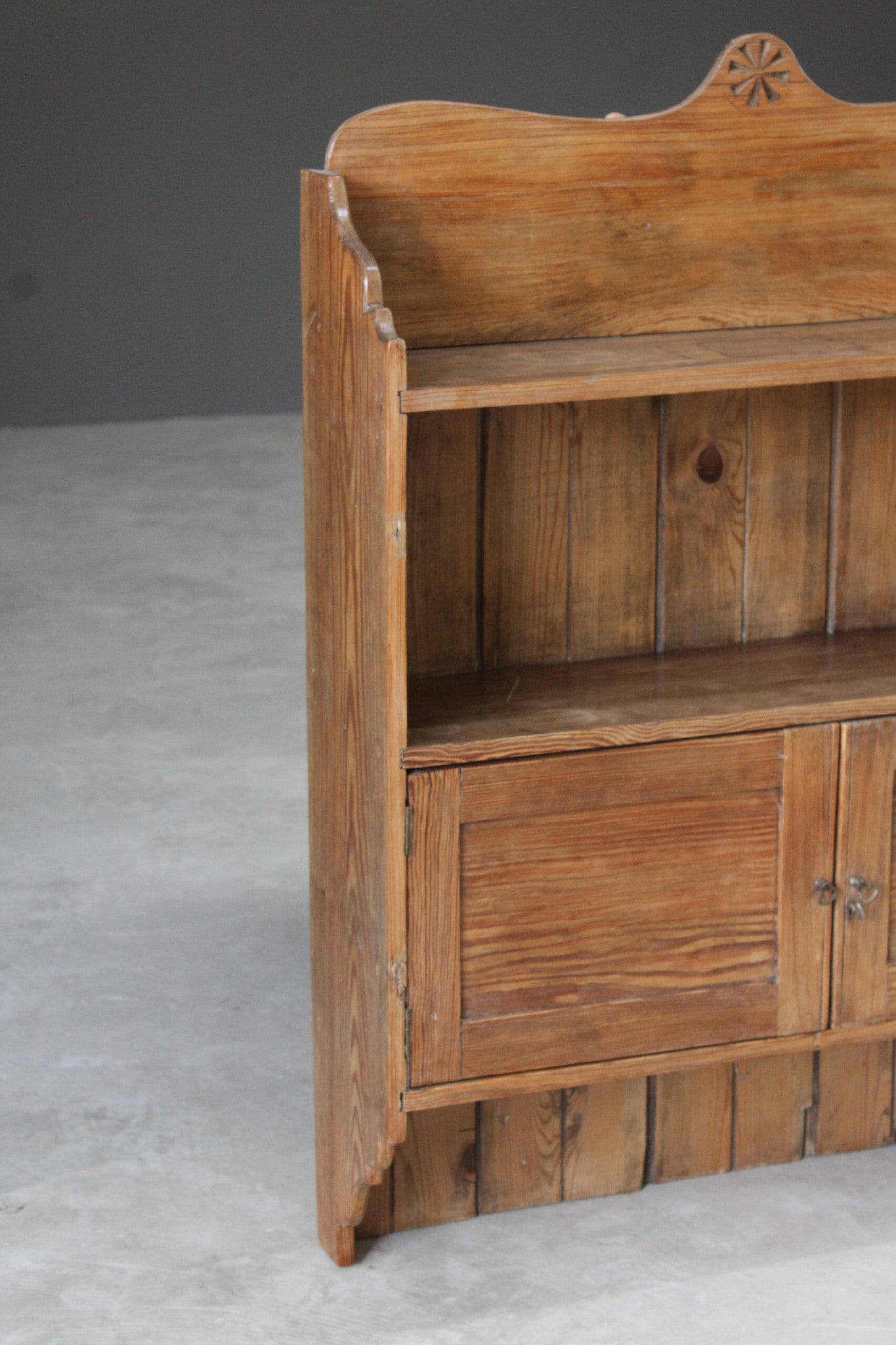 Antique Pine Kitchen Wall Shelves - Kernow Furniture