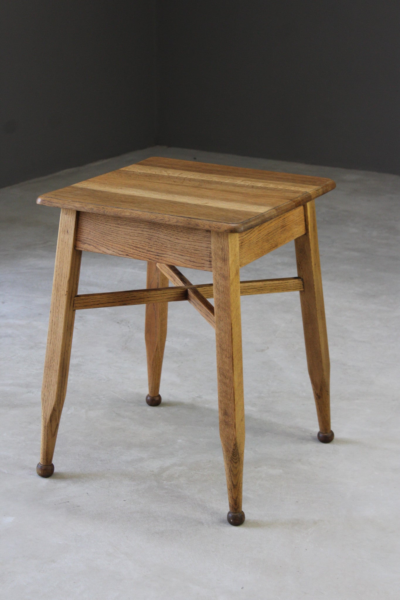 Oak Arts & Crafts Table - Kernow Furniture