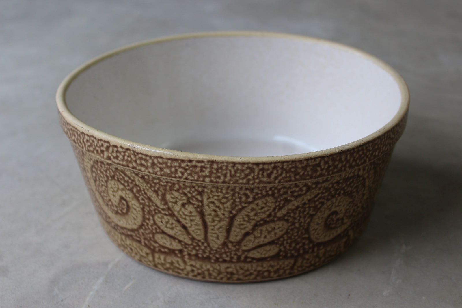 Retro Brown Glazed Stoneware Salad Bowl - Kernow Furniture