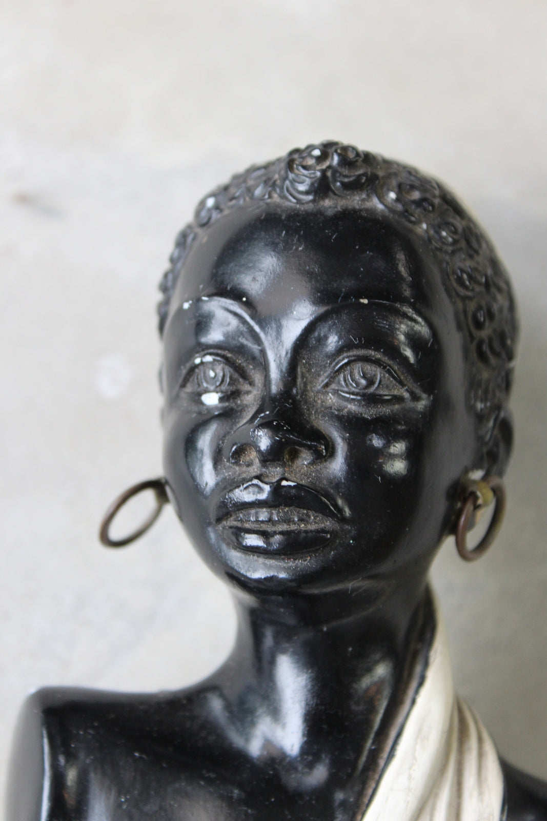 Chalkware African Female Head Bust - Kernow Furniture