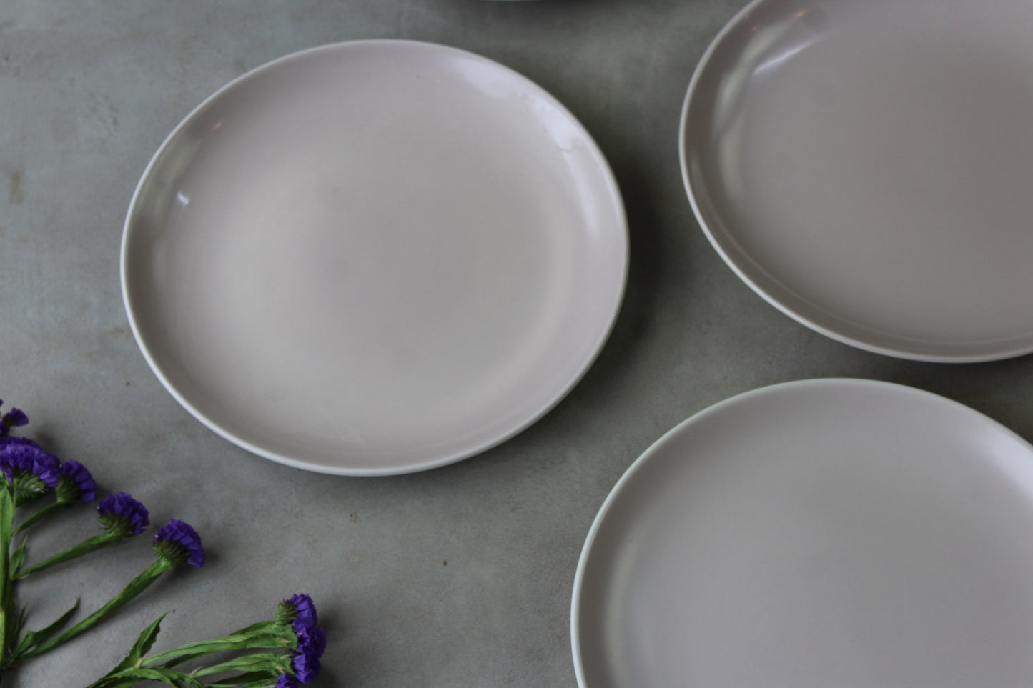 5 Poole Pottery Twintone Salad Plates - Kernow Furniture