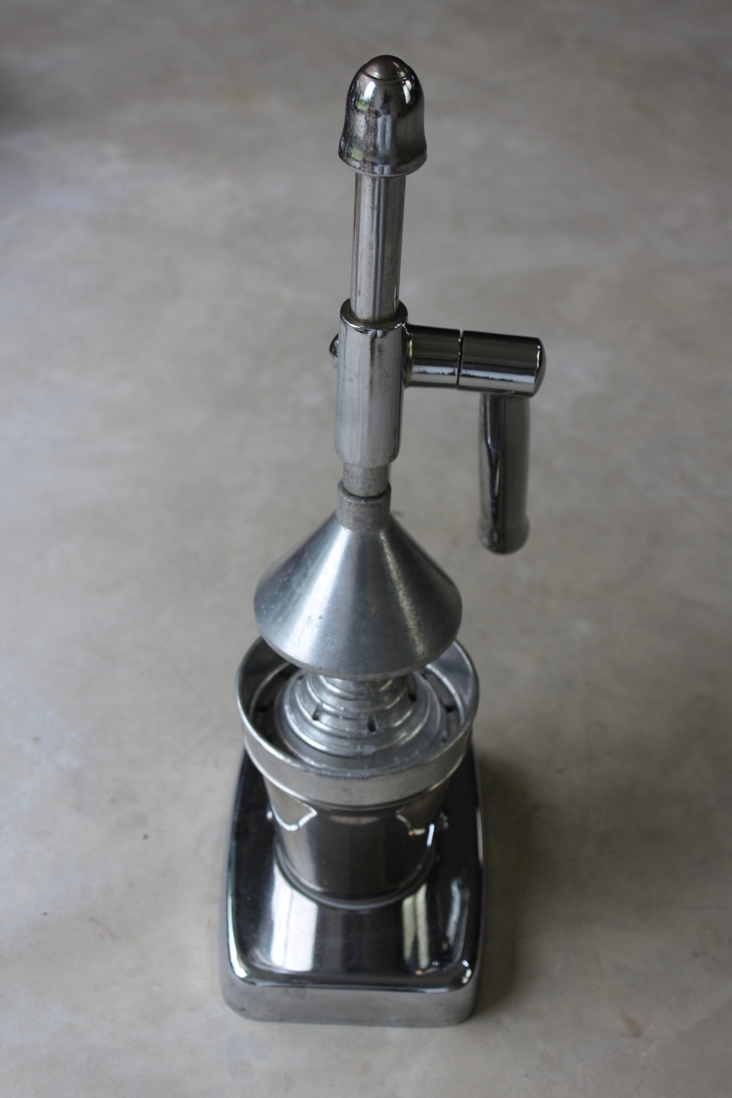 Vintage Chrome Manual Fruit Juicer - Kernow Furniture