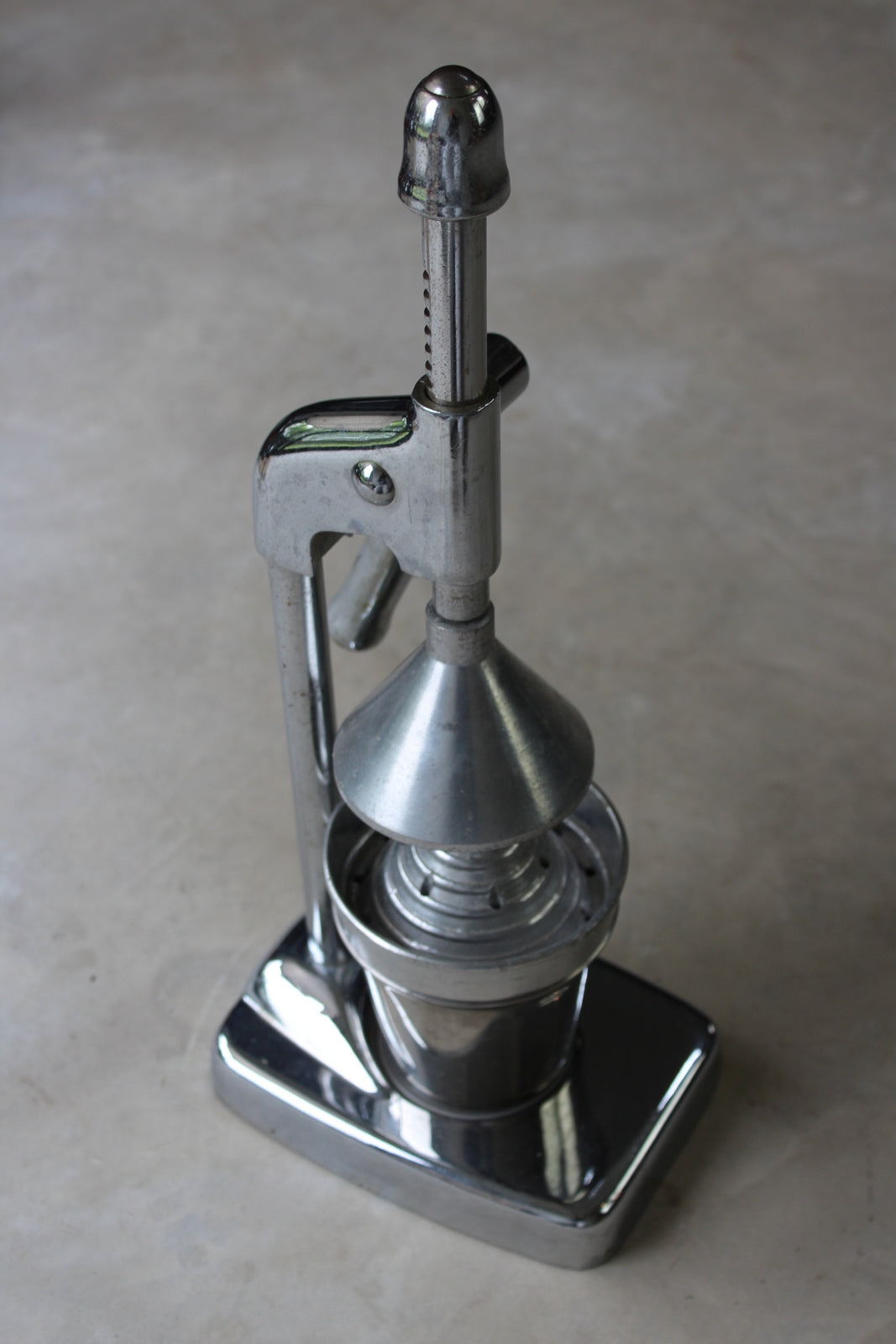 Vintage Chrome Manual Fruit Juicer - Kernow Furniture