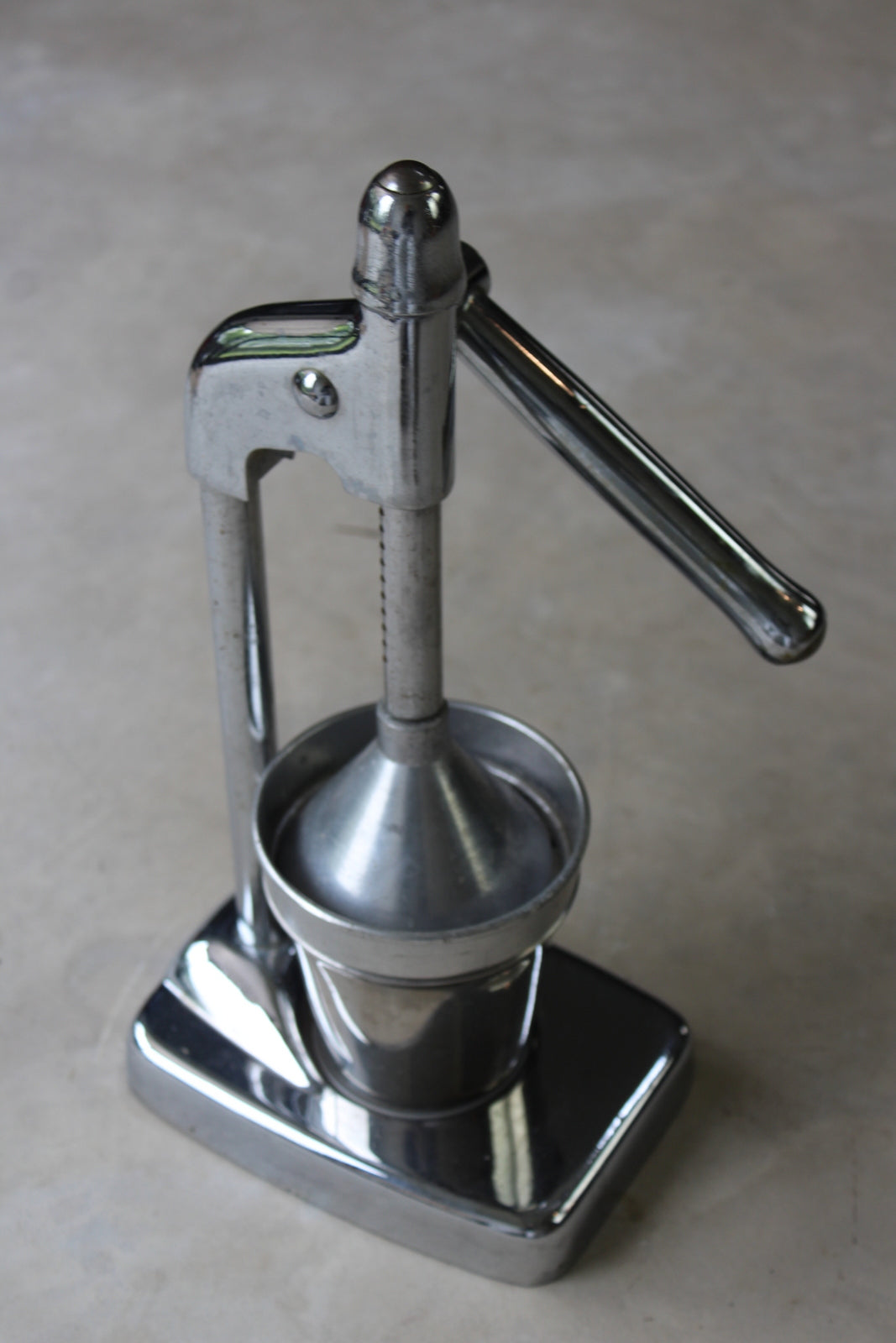 Vintage Chrome Manual Fruit Juicer - Kernow Furniture