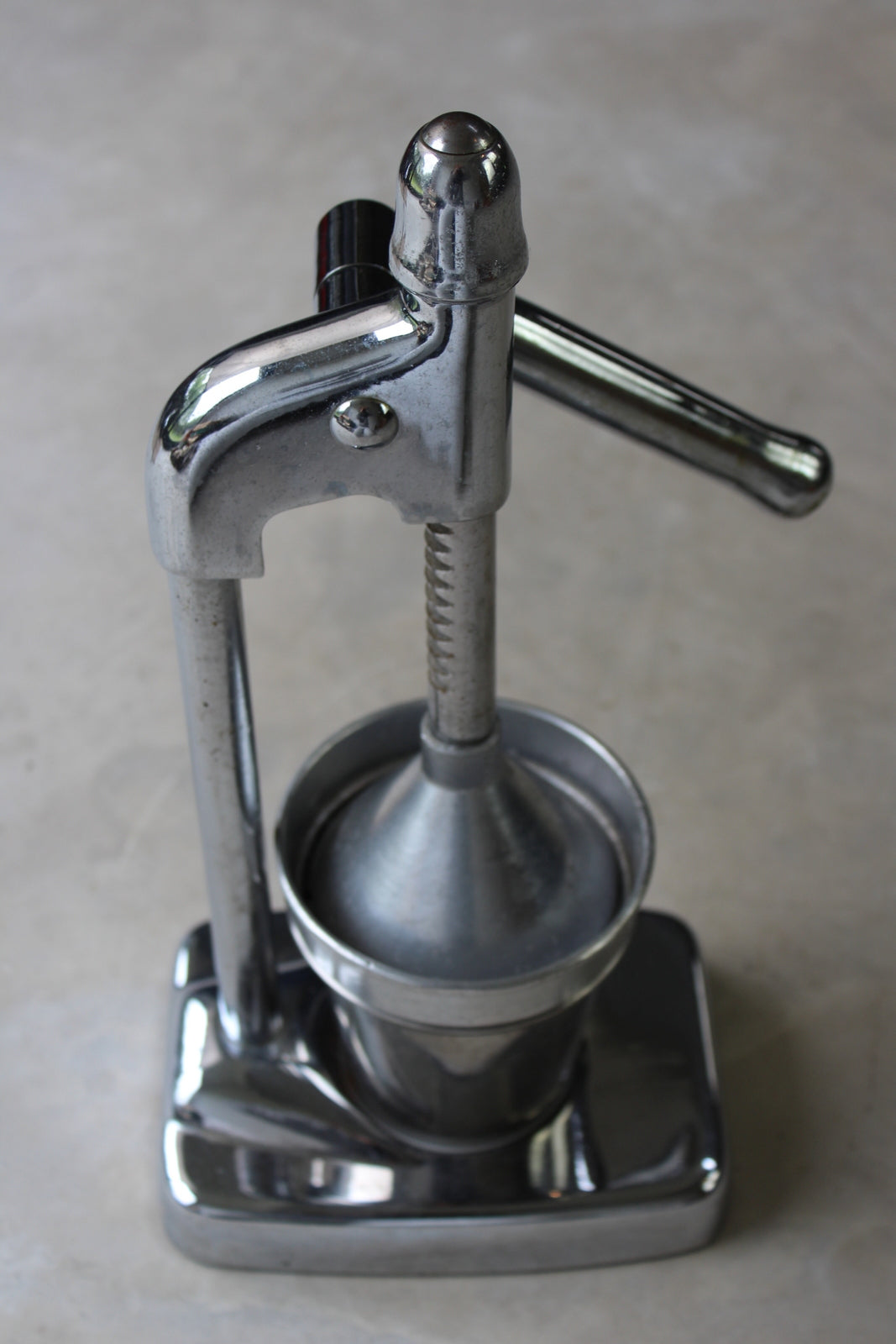 Vintage Chrome Manual Fruit Juicer - Kernow Furniture