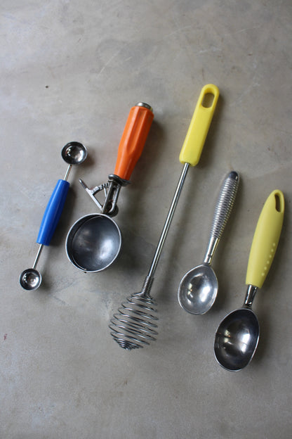 Retro Kitchen Utensils - Kernow Furniture