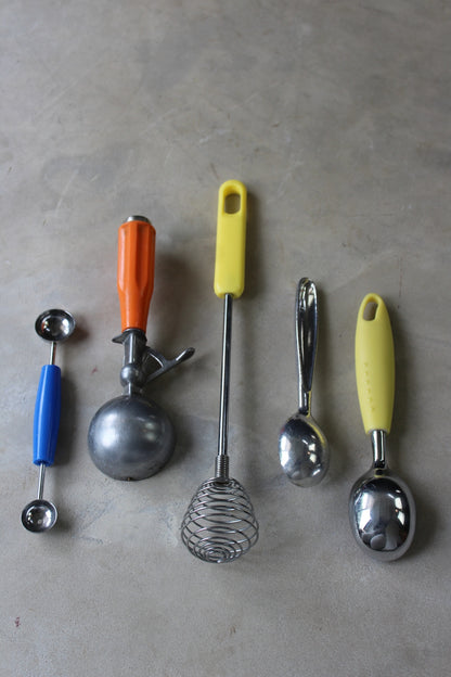 Retro Kitchen Utensils - Kernow Furniture