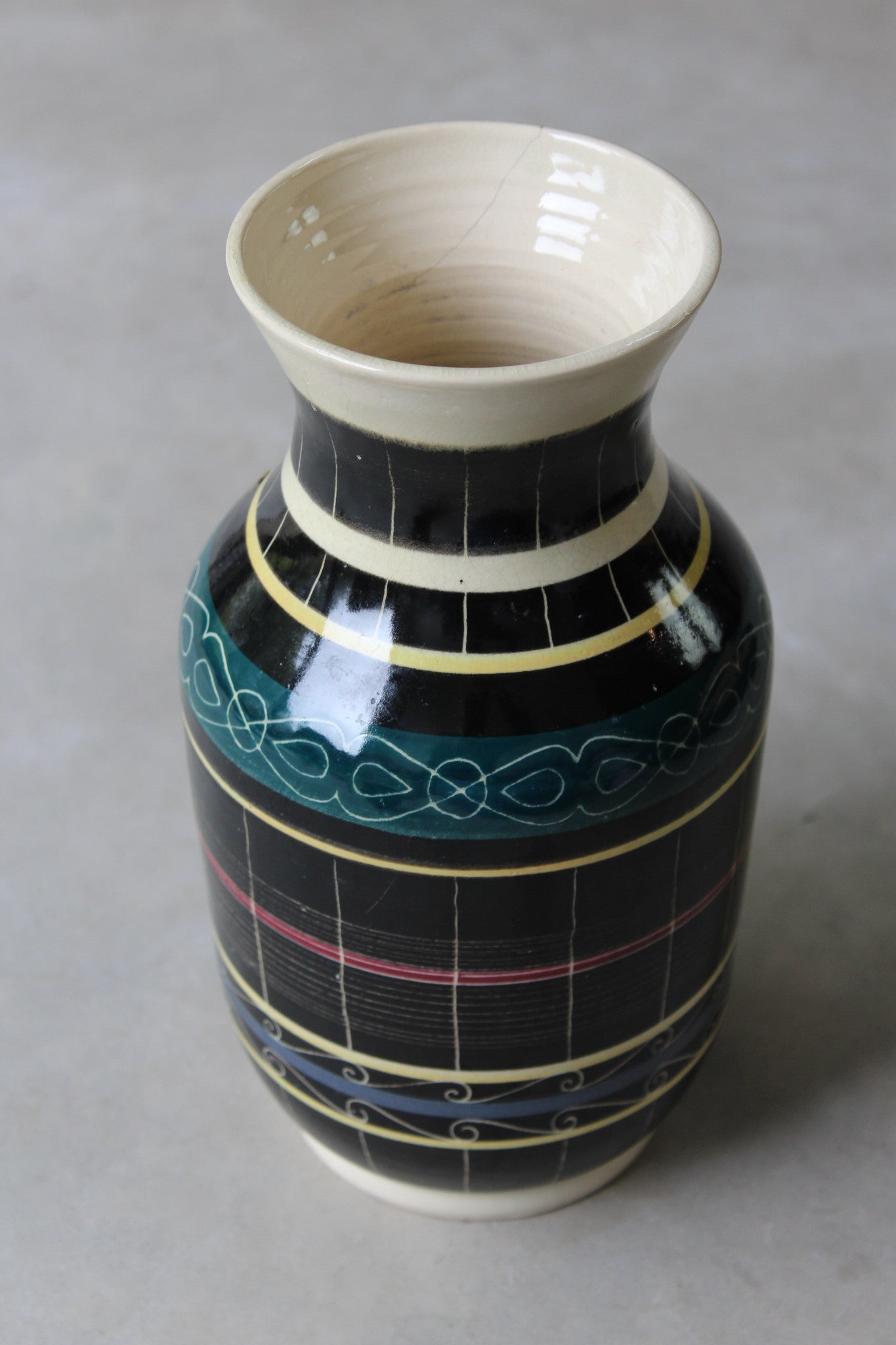 Jo Lester IOW Pottery Vase - Kernow Furniture