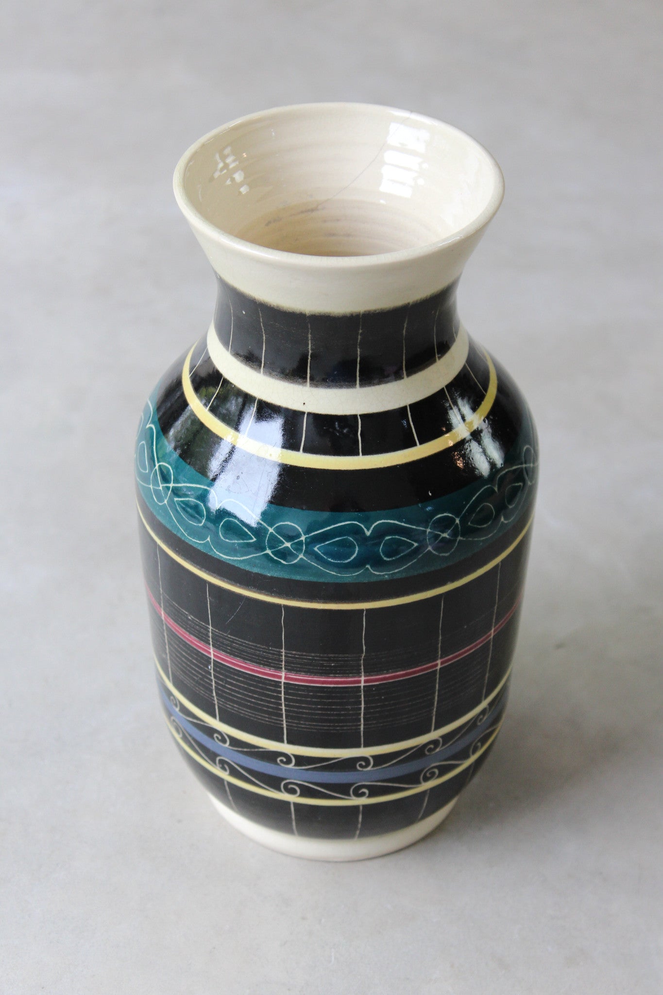 Jo Lester IOW Pottery Vase - Kernow Furniture