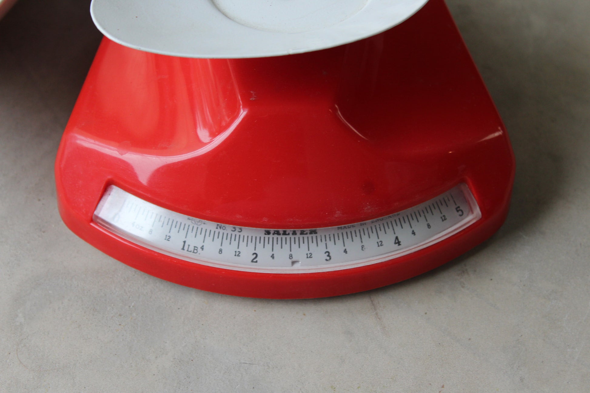 Retro Red Salter Kitchen Scales - Kernow Furniture