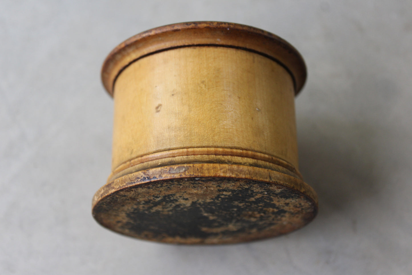 Antique Sycamore Turned Trinket Pot - Kernow Furniture