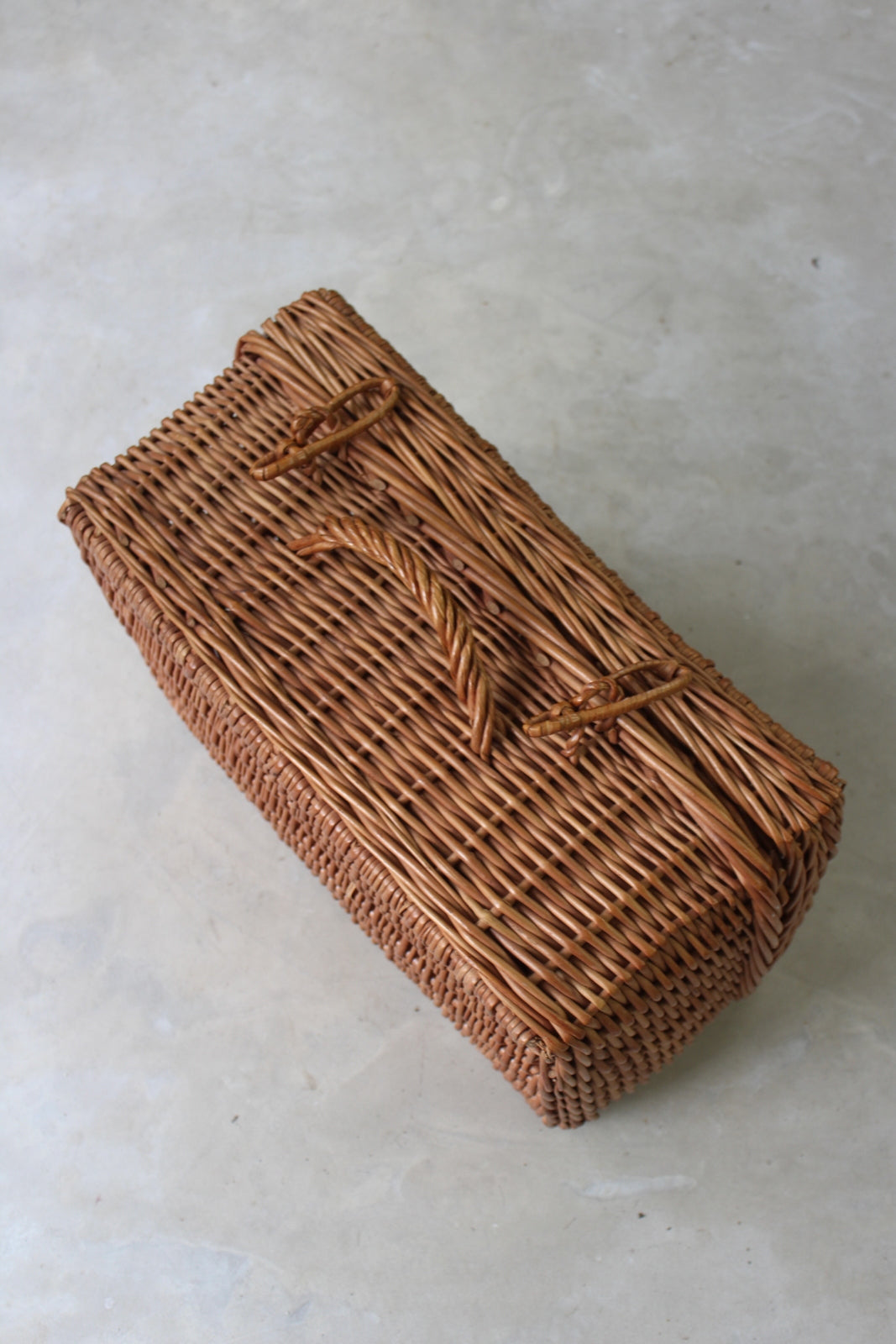 Vintage Woven Picnic Basket - Kernow Furniture