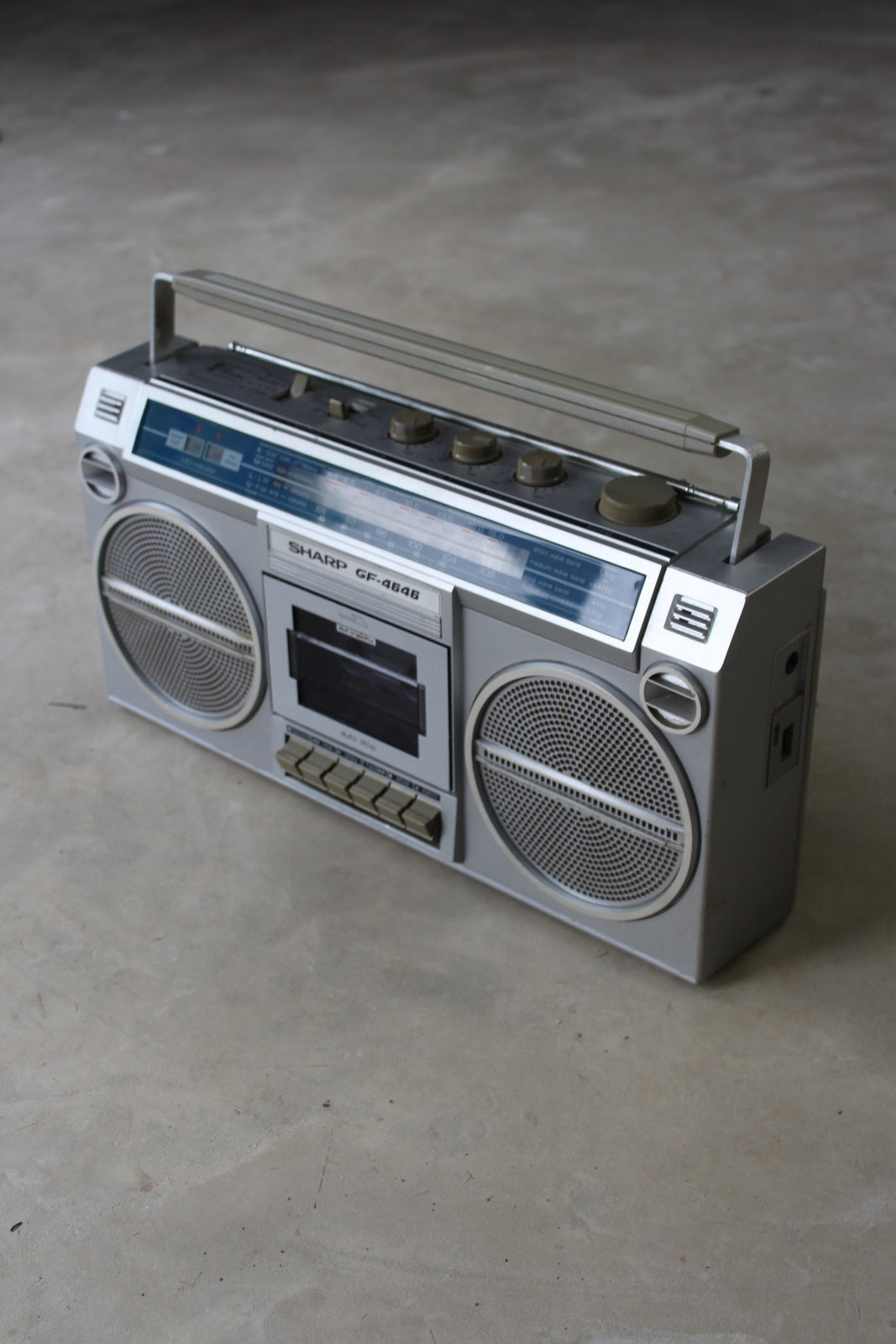 Retro Sharp GF4646 Boombox - Kernow Furniture