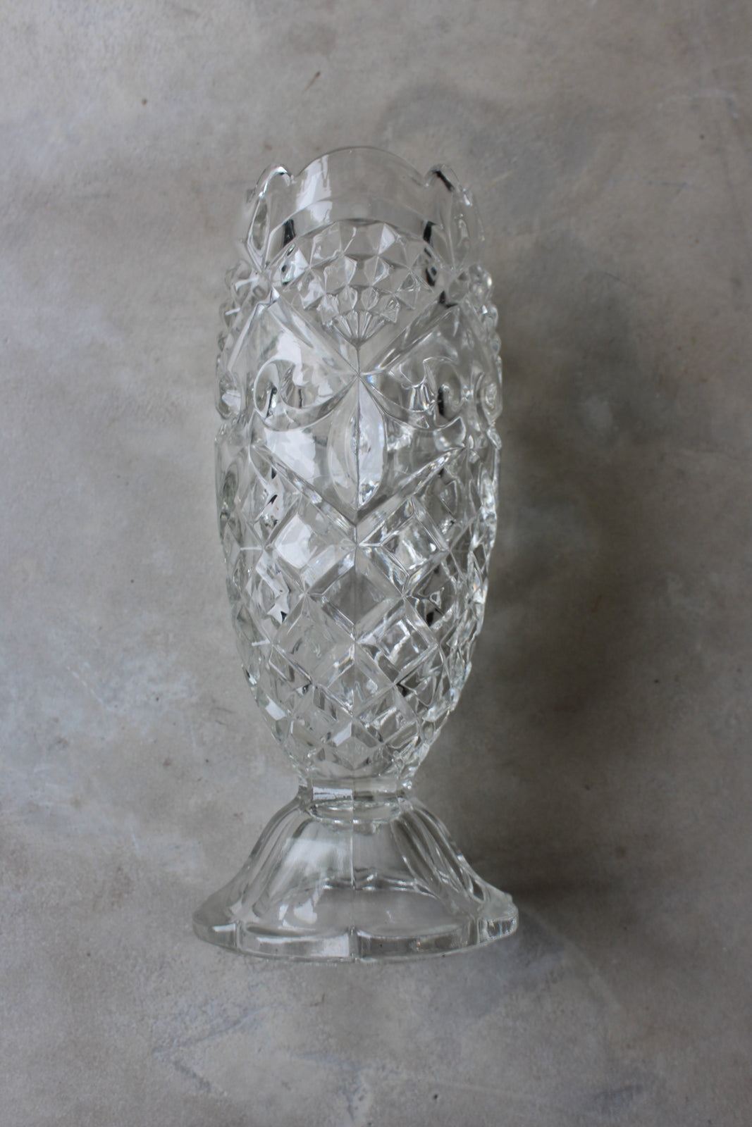 Vintage Clear Glass Vase - Kernow Furniture